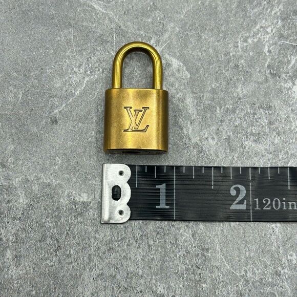 Authentic Louis Vuitton Gold Brass Padlock & Key Set Bag Charm #330 - Picture 13 of 14